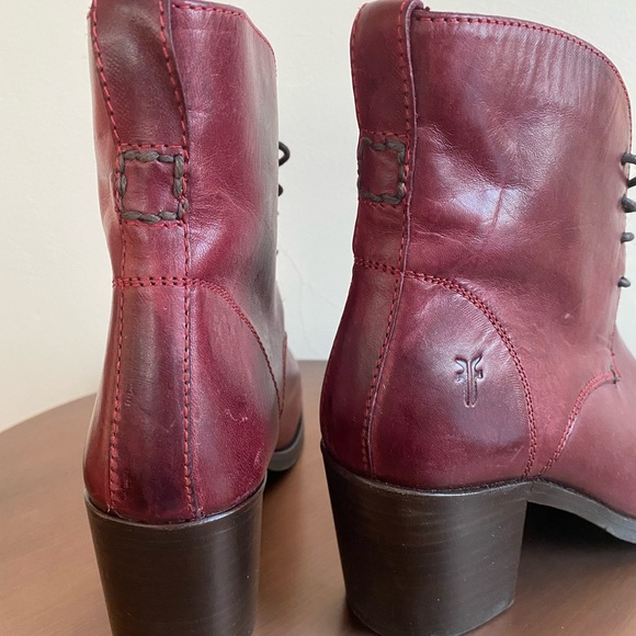 FRYE Burgundy Lace Booties Size 6 - Picture 5 of 6